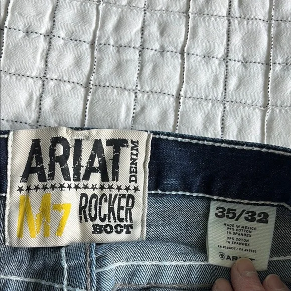Ariat M7 Rocker Boot Dark Wash Denim Jeans Men’s Sz 35/32 - Picture 3 of 5